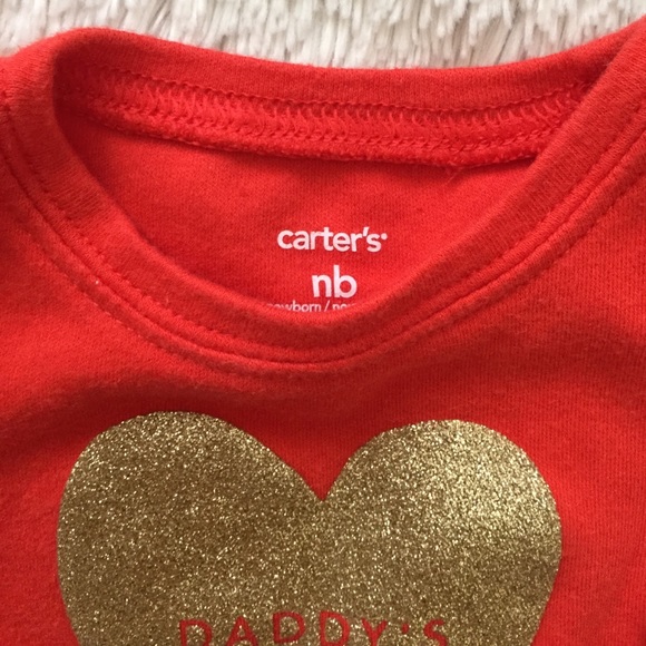 Carter’s long sleeve onesies - Picture 3 of 7